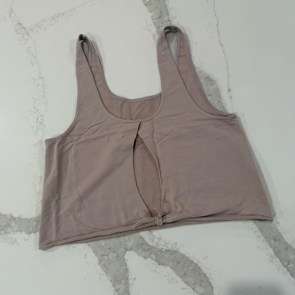 Offline by Aerie Top Notch TieBack Athleisure Cropped TankTop Womens Small Taupe - Picture 3 of 6